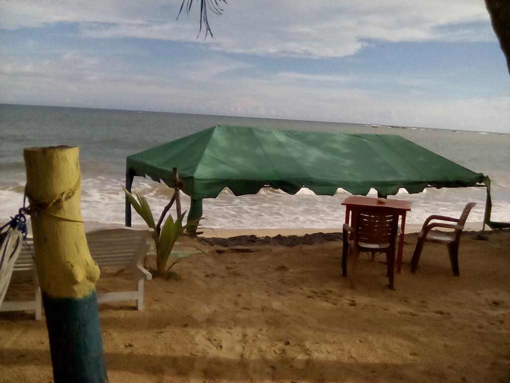 Ameena Homestay Tangalle Exteriör bild