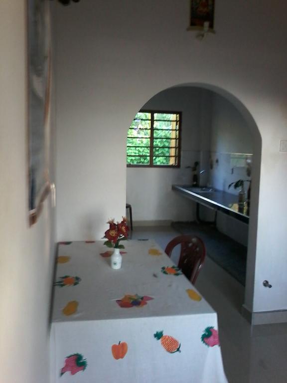 Ameena Homestay Tangalle Exteriör bild